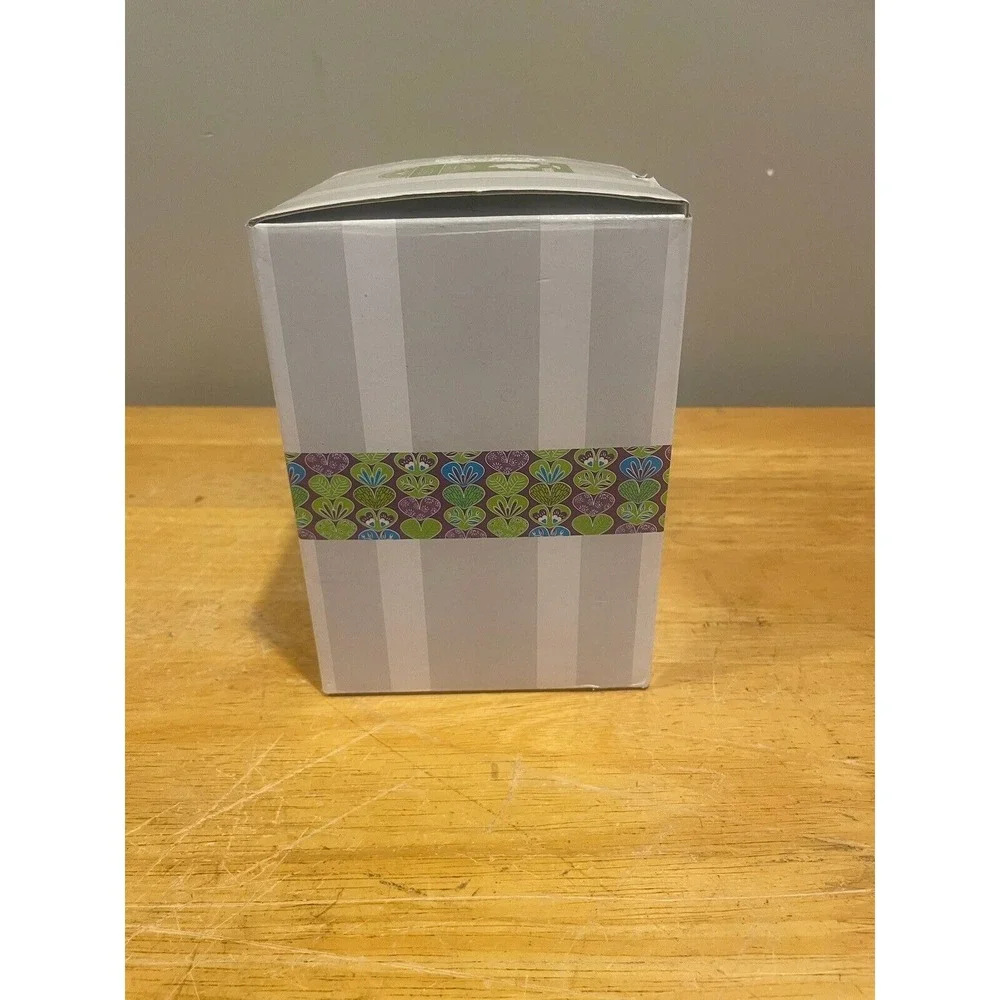 Scentsy‎ GEO PLUG IN Glass Wall Wax Warmer Mini Night Lite Discontinued NIB